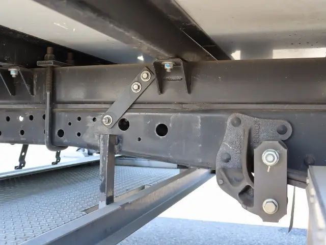 いすゞ エルフ TKG-NMR85AN(2WD)の写真22