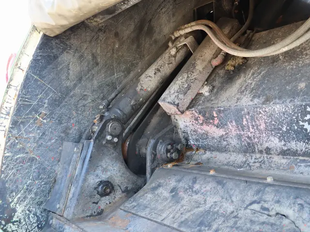 いすゞ フォワード PB-FRR35D3S(2WD)の写真12