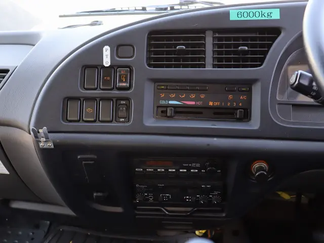 いすゞ フォワード PB-FRR35D3S(2WD)の写真27