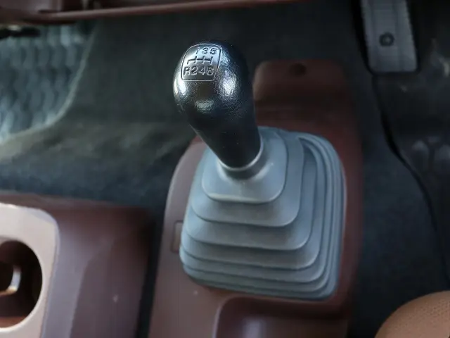 日野 レンジャー 2KG-FD2ABG(2WD)の写真33