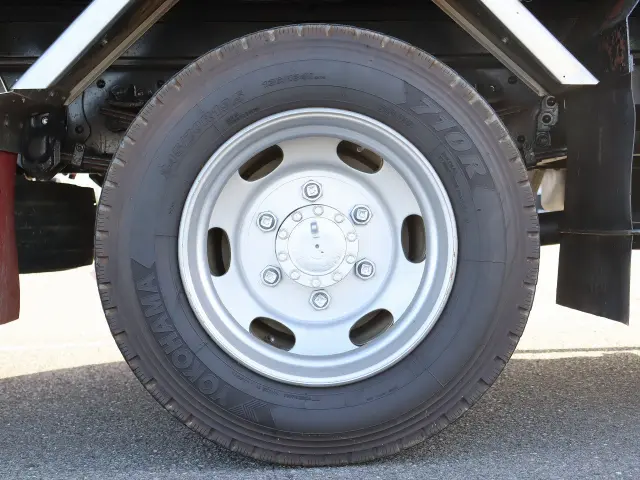 いすゞ フォワード PB-FSS35K3J(4WD)の写真38