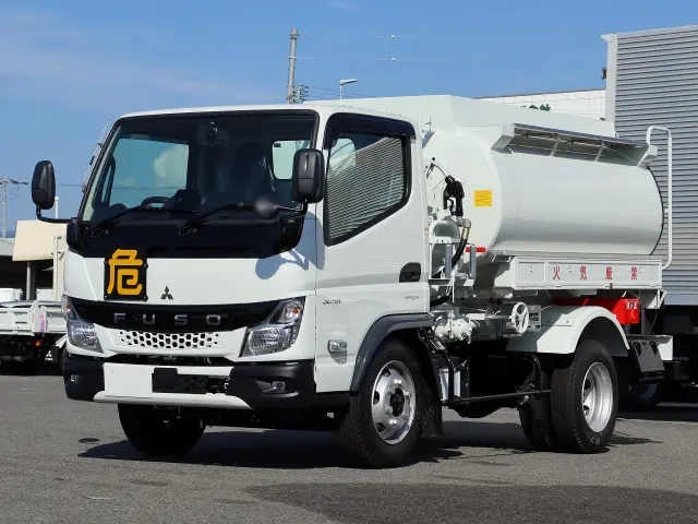 三菱 キャンター 2PG-FEA80(2WD)の写真1