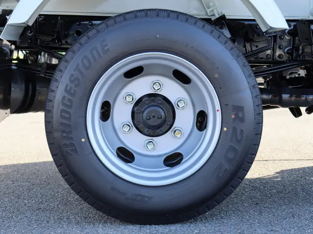 三菱 キャンター 2PG-FEA80(2WD)の写真23