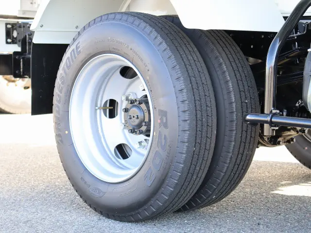 三菱 キャンター 2PG-FEA80(2WD)の写真24