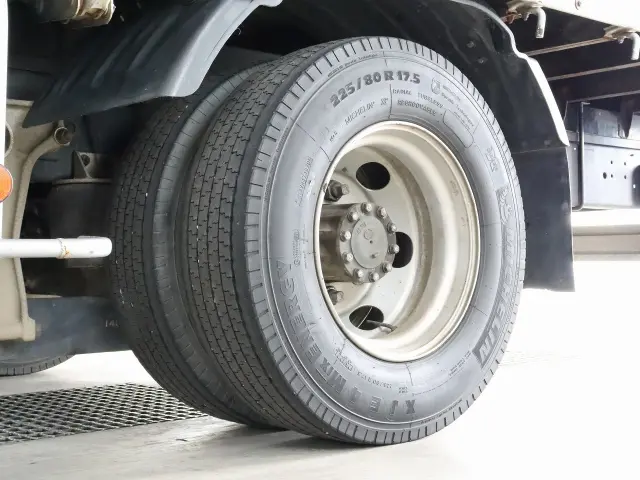 日野 レンジャー BDG-FD8JLWG(2WD)の写真38