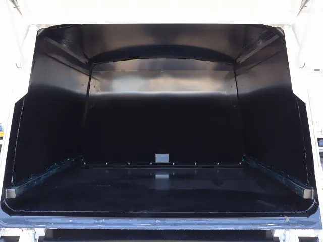 三菱 キャンター 2PG-FEB90(2WD)の写真16