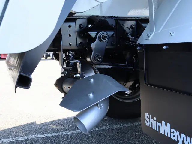 三菱 キャンター 2PG-FEB90(2WD)の写真21