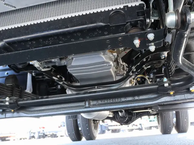 三菱 キャンター 2PG-FEB90(2WD)の写真23