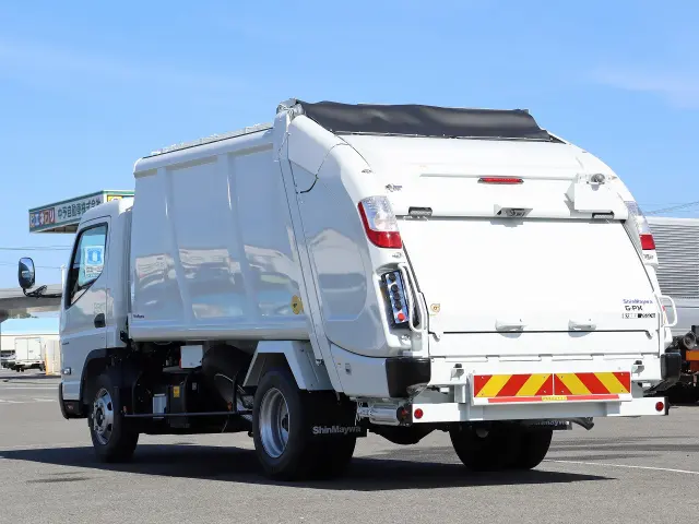 三菱 キャンター 2PG-FEB90(2WD)の写真7
