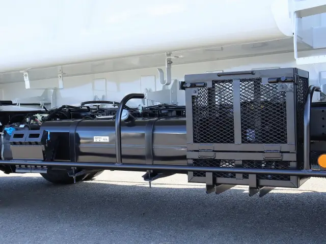 三菱 キャンター 2PG-FEB90(2WD)の写真19