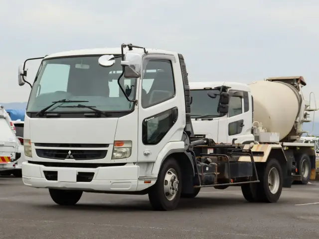 三菱 ファイター PDG-FK71F(2WD)の写真1