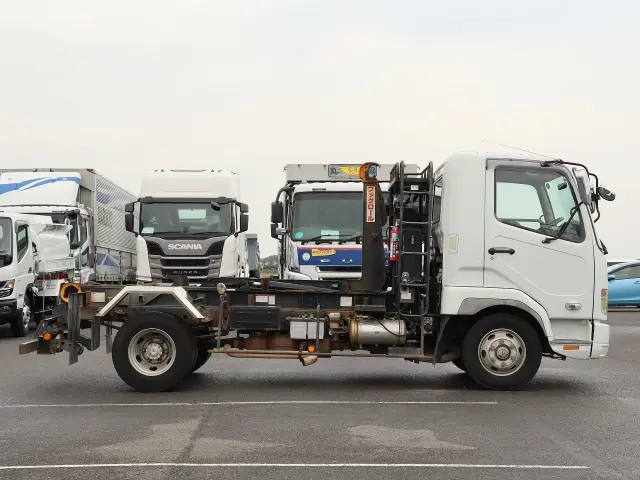 三菱 ファイター PDG-FK71F(2WD)の写真5