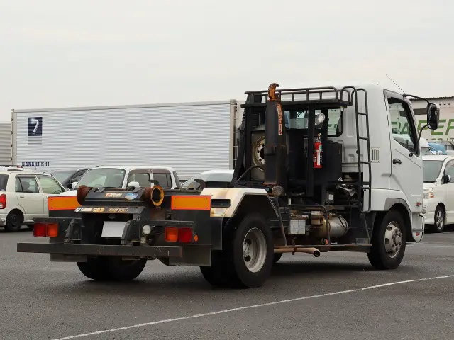 三菱 ファイター PDG-FK71F(2WD)の写真6