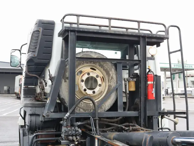 三菱 ファイター PDG-FK71F(2WD)の写真9