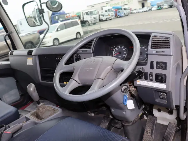 三菱 ファイター PDG-FK71F(2WD)の写真33