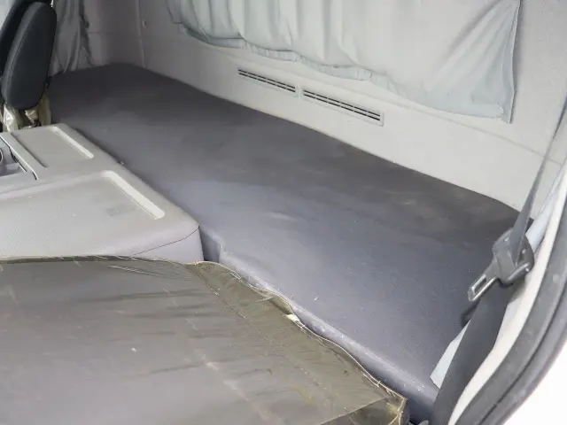 UD クオン QKG-CW5XL(6x4)の写真38