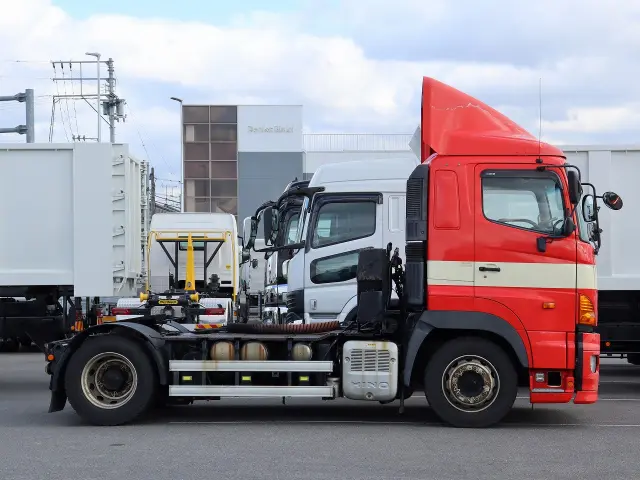 日野 プロフィア QKG-SH1EGDG(2WD)の写真5