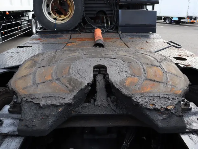 日野 プロフィア QKG-SH1EGDG(2WD)の写真13