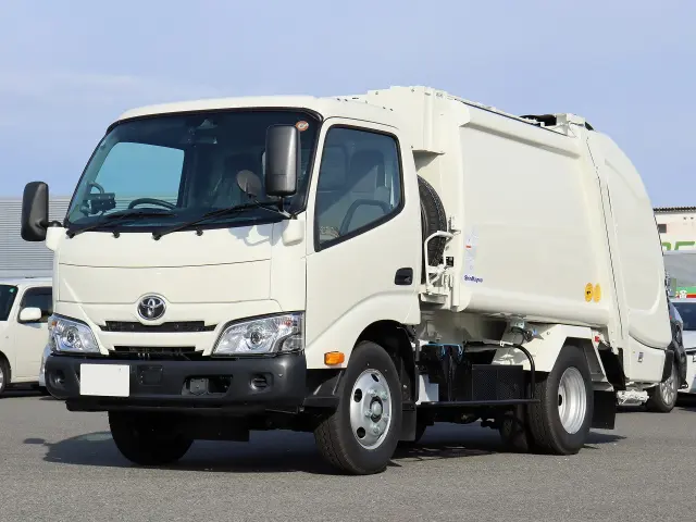 トヨタ ダイナ 2KG-XZU605A(2WD)の写真1