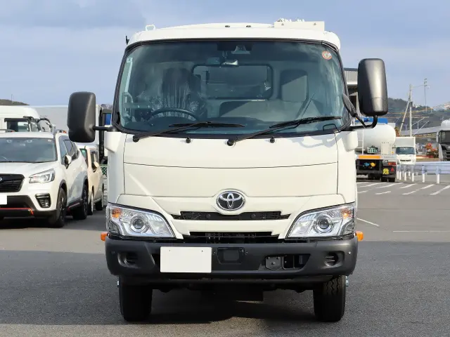 トヨタ ダイナ 2KG-XZU605A(2WD)の写真2
