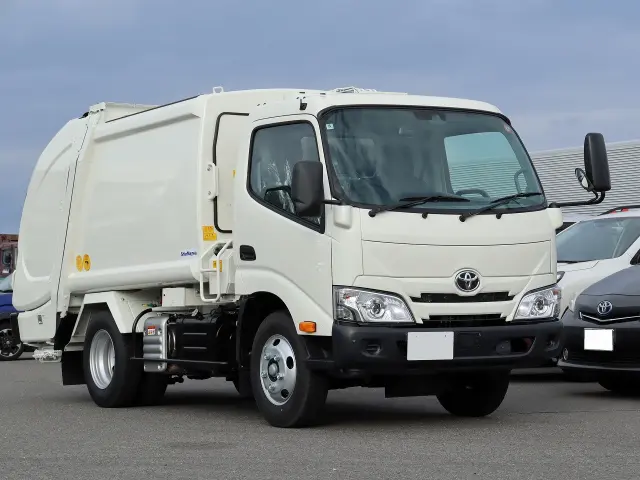 トヨタ ダイナ 2KG-XZU605A(2WD)の写真3