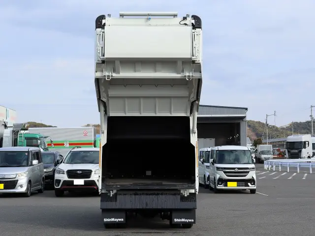 トヨタ ダイナ 2KG-XZU605A(2WD)の写真10