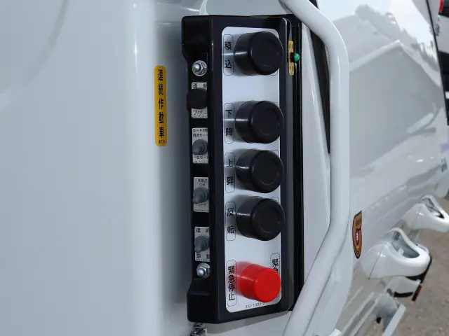 トヨタ ダイナ 2KG-XZU605A(2WD)の写真17