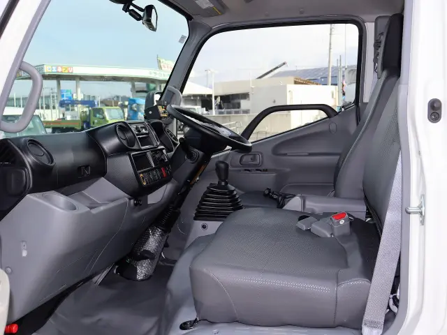 トヨタ ダイナ 2KG-XZU605A(2WD)の写真32