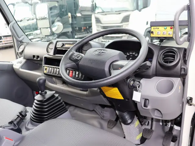 トヨタ ダイナ 2KG-XZU605A(2WD)の写真33