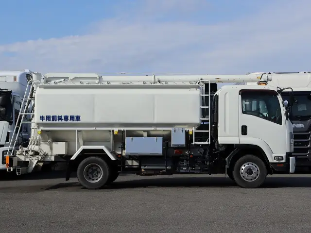 いすゞ フォワード 2RG-FSR90S2(2WD)の写真5