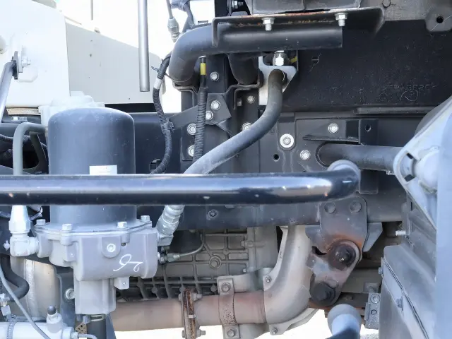 いすゞ フォワード 2RG-FSR90S2(2WD)の写真18