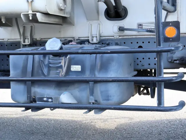 いすゞ フォワード 2RG-FSR90S2(2WD)の写真20