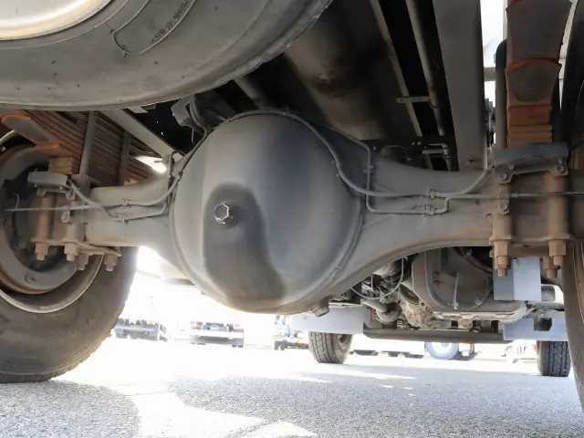 いすゞ フォワード 2RG-FSR90S2(2WD)の写真24