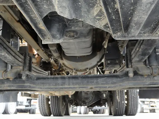 いすゞ ギガ 2KG-CXZ60CT(2WD)の写真24