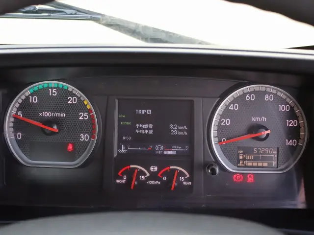 いすゞ ギガ 2KG-CXZ60CT(2WD)の写真34