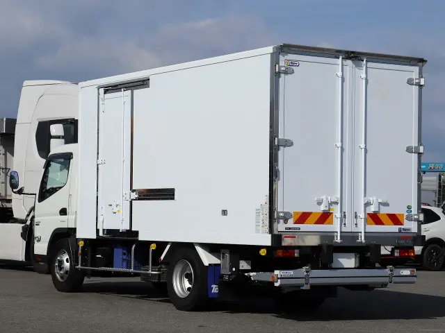 三菱 キャンター 2RG-FEB80(2WD)の写真8