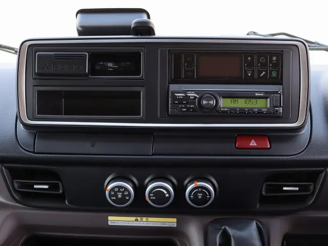 三菱 キャンター 2RG-FEB80(2WD)の写真35