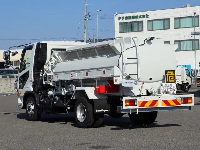 三菱 ファイター 2PG-FK72NA(2WD)の写真8