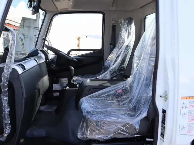 三菱 ファイター 2PG-FK72NA(2WD)の写真33