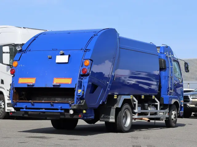 三菱 ファイター PDG-FK61F(2WD)の写真6