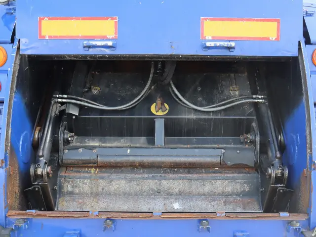 三菱 ファイター PDG-FK61F(2WD)の写真13