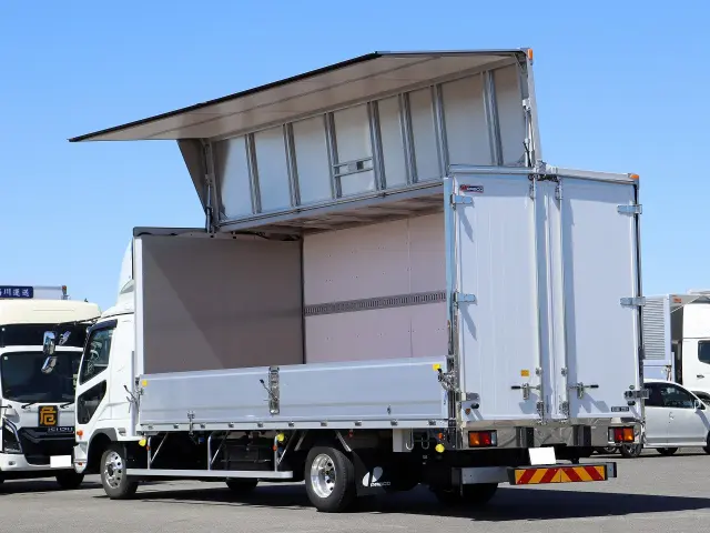 三菱 ファイター 2KG-FK65F(2WD)の写真14