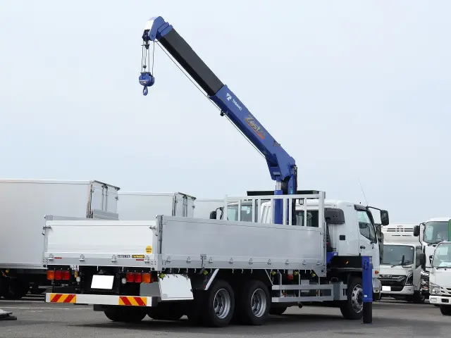 三菱 ファイター 2DG-FQ62F(6x4)の写真3