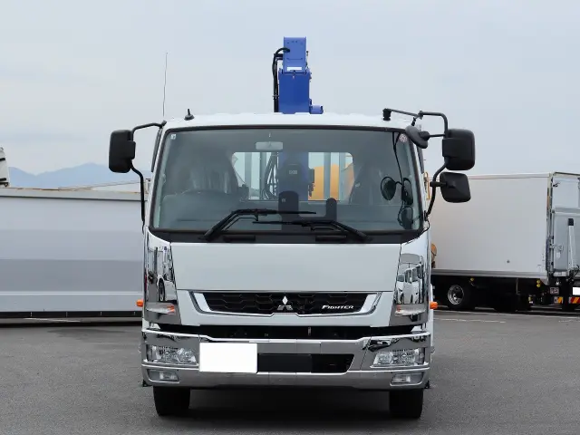 三菱 ファイター 2DG-FQ62F(6x4)の写真6