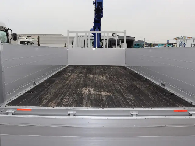 三菱 ファイター 2DG-FQ62F(6x4)の写真22