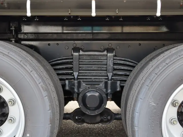 三菱 ファイター 2DG-FQ62F(6x4)の写真25