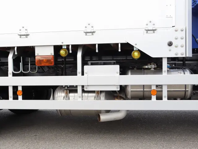 三菱 ファイター 2DG-FQ62F(6x4)の写真27