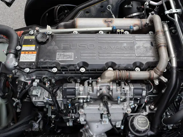 三菱 ファイター 2DG-FQ62F(6x4)の写真32