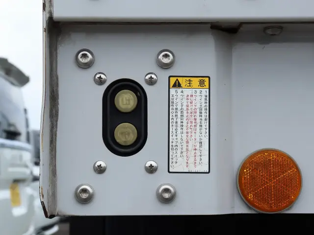 三菱 ファイター 2KG-FK64F(2WD)の写真16