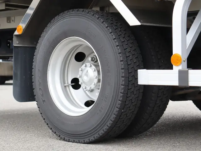 三菱 ファイター 2KG-FK64F(2WD)の写真39